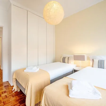 Guestready - Riverfront Modern Living Cruz Quebrada
